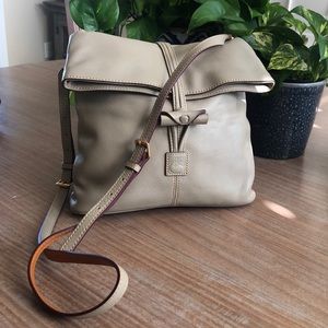 Florentine Medium Toggle Crossbody